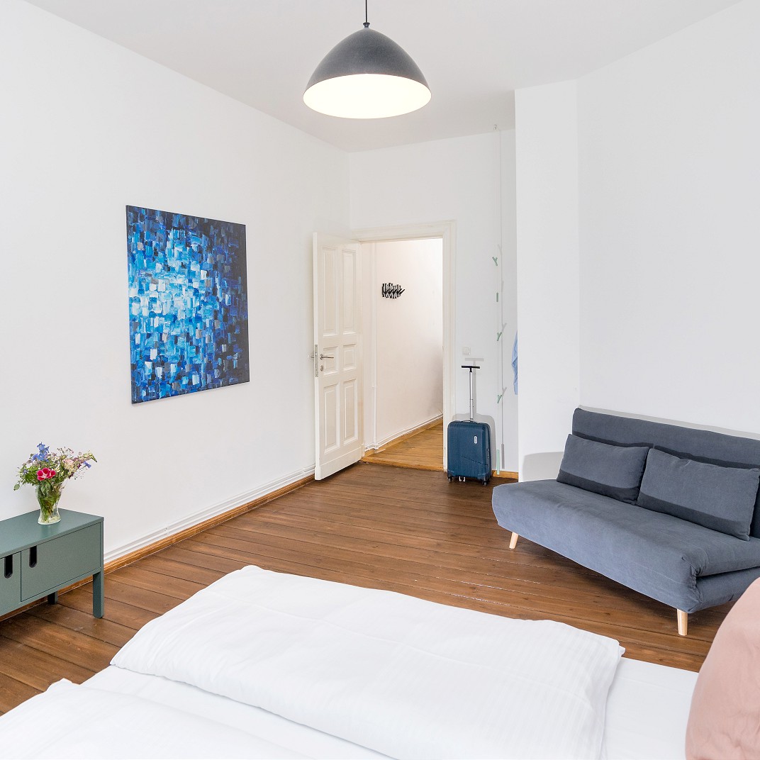 One Bedroom Apartment
